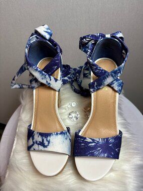 ShoeDazzle Zeta Blue Tie-Dye Wrap Wedges Sz 8.5